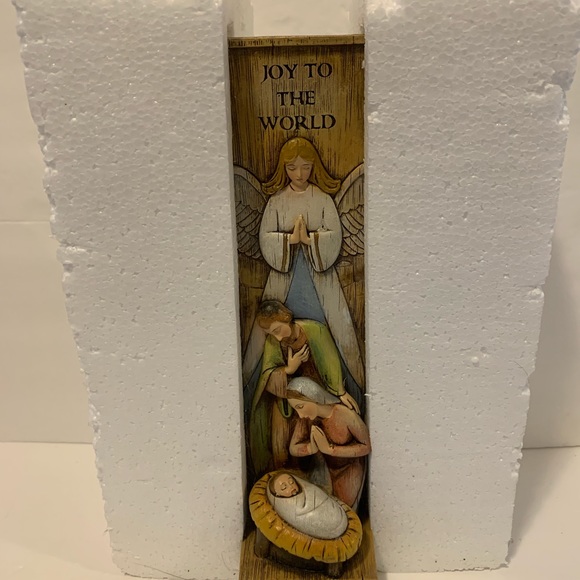 Avalon Gallery Designed Exclusively for Milagros Joy to the World Cross Plaque - Picture 12 of 13